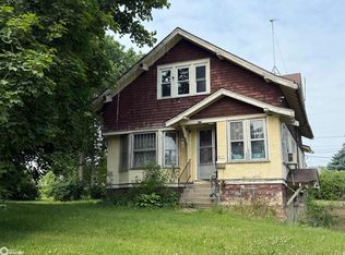 909 Harding St, Tama, IA 52339