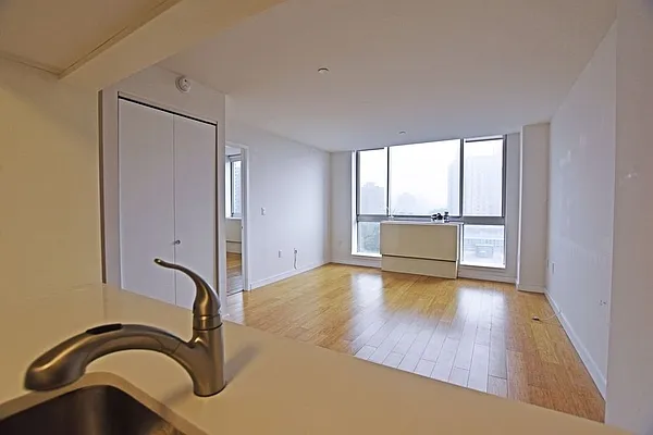 Rented by REAL New York | media 30