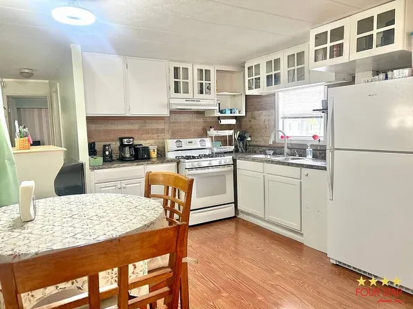 47 Hibiscus Ave #47-HI, Mount Dora, FL 32757