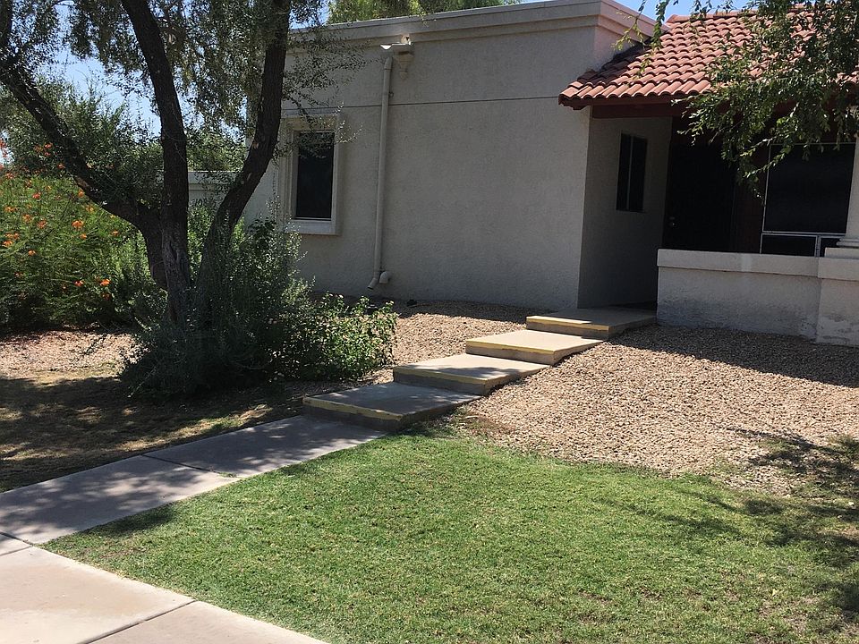 Front of condominium