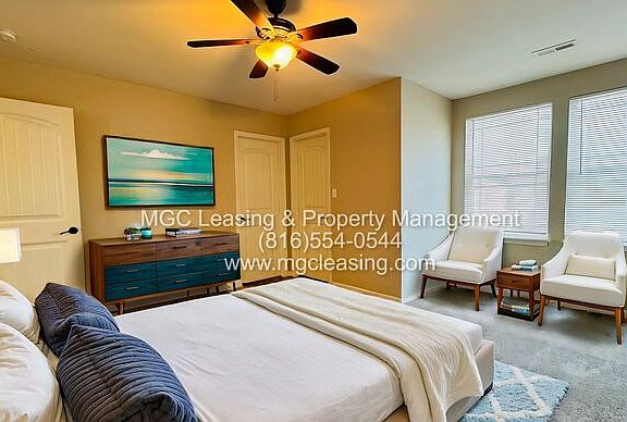 4th image of 9444 N Baltimore Ave