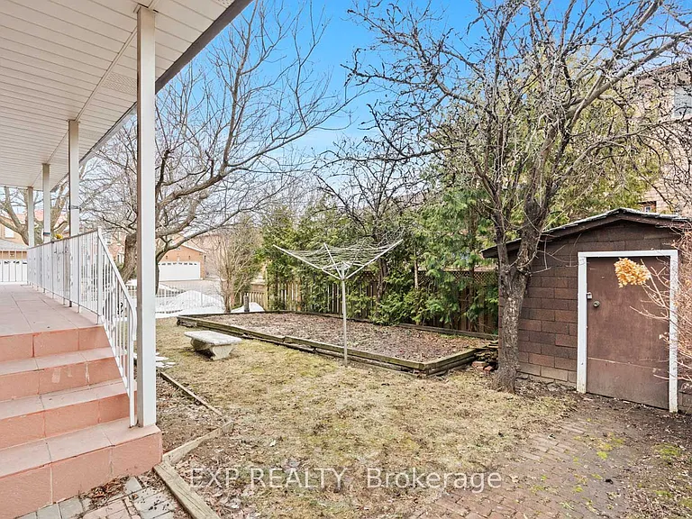 61 Dundee Cres #MAIN — Photo 38
