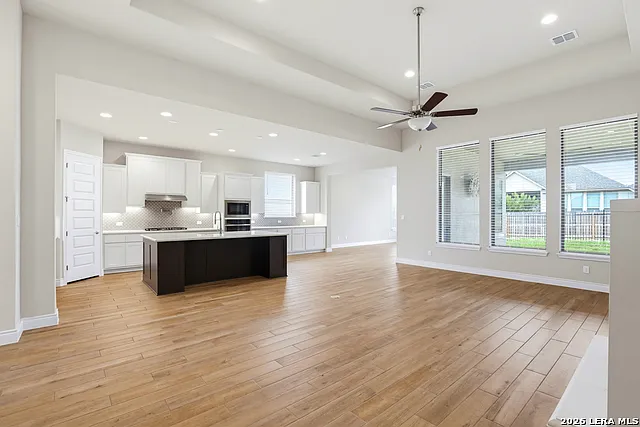3034 Daplyn Park — Photo 12