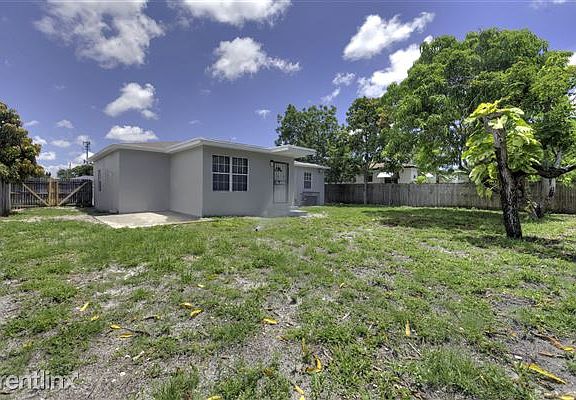 4th image of 845 NW 144th St
