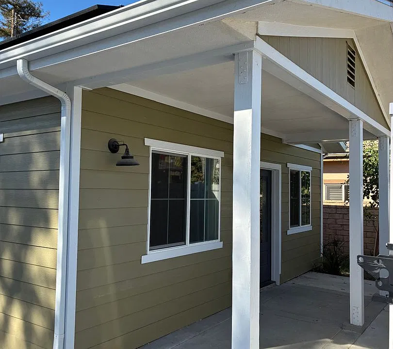 5063-5065 La Madera Ave
