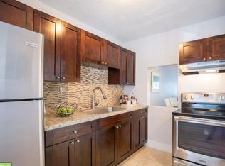 Lakehouse, Miami Gardens, FL 33056