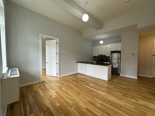 Rented by Oxford Property Group | media 27