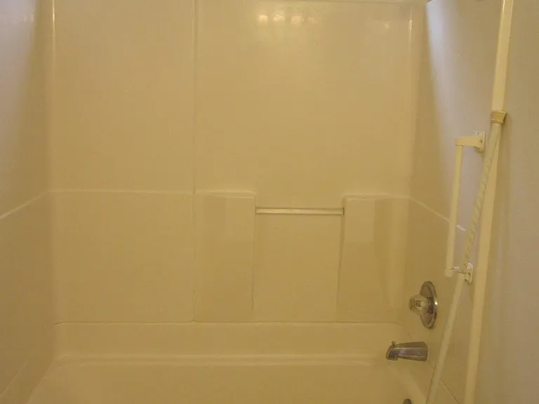 222 W Micheltorena St #8 — Photo 8
