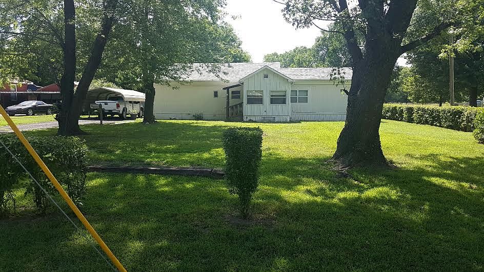 1st image of 919 N Kansas Ave