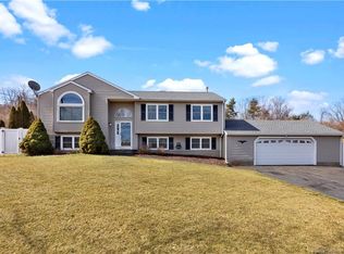 111 Sugar Hill Rd, North Haven, CT 06473