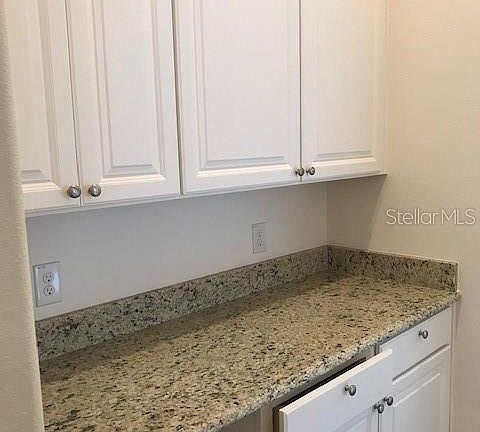 5th image of 3802 Shoreside Dr
