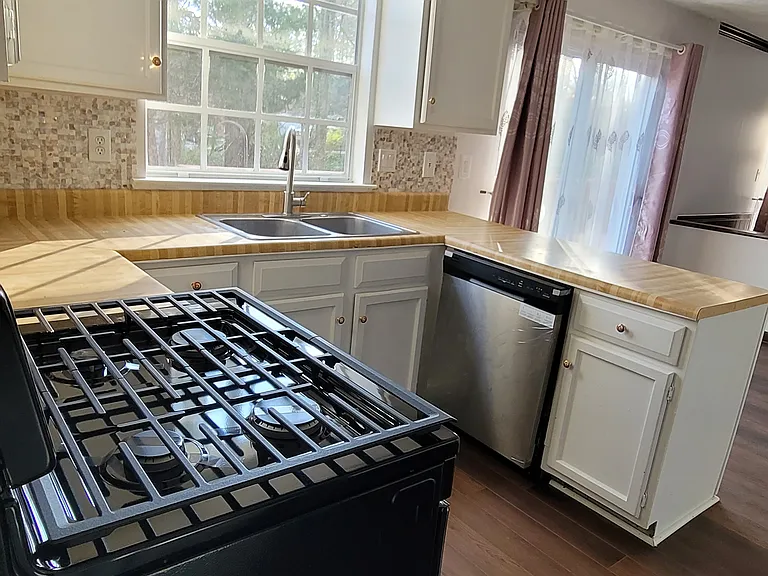 1376 Heritage Glen Dr — Photo 11