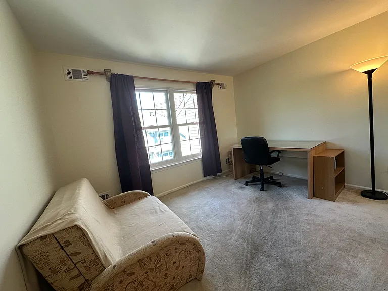 1488 Westgate Dr — Photo 12