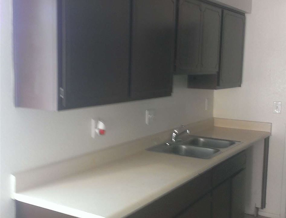 1st image of 61 W Inglewood St APT 4