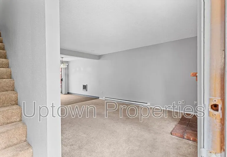 8313 SE 17th Ave — Photo 3