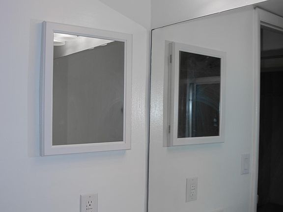 2nd image of 3152 N Palm Aire Dr
