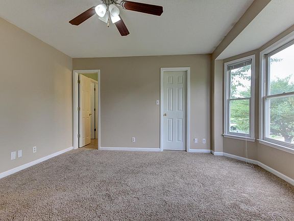 5th image of 1924 Bridgewater Dr
