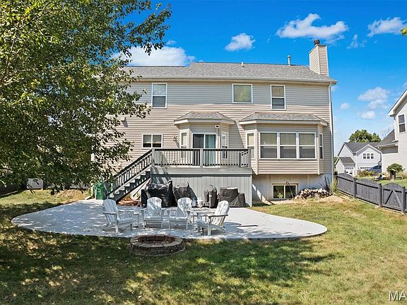3rd image of 513 Frost Ct