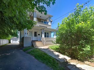 31 Winthrop St, Meriden, CT 06451