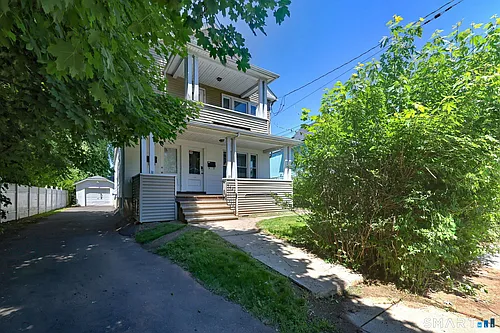 31 Winthrop St Photo 1