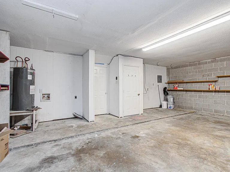 3700 83rd St #9 — Photo 26