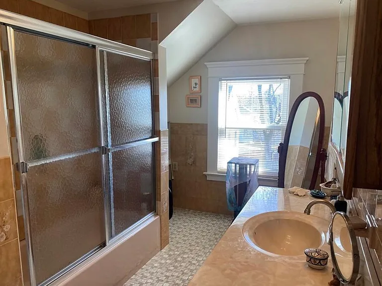 207 Alden Ave #3 — Photo 9
