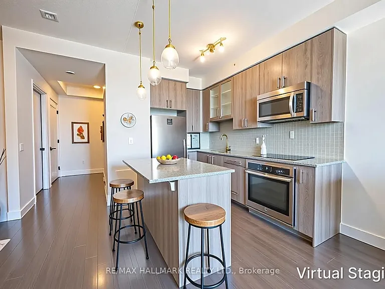 9090 Yonge St #806B — Photo 4