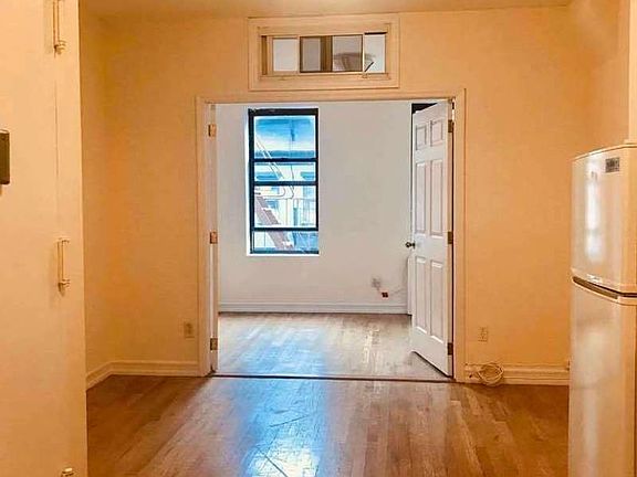 3rd image of 339 E 81st St APT 4D