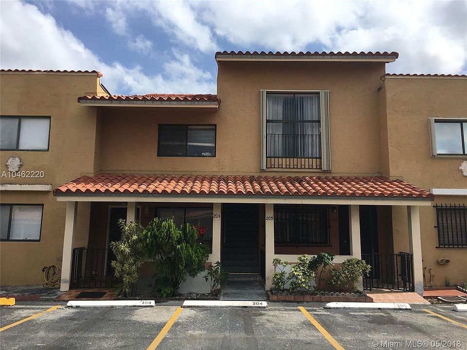 1st image of 2740 W 62nd St APT 205
