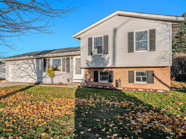 418 S Wheatland Dr, Goshen, IN 46526
