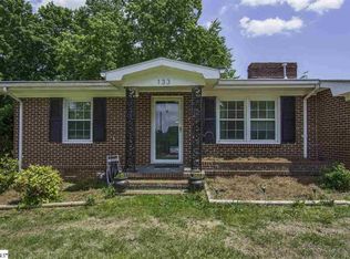 133 Floy St, Spartanburg, SC 29301