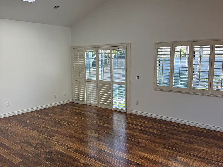 20814 Stagg St — Photo 9
