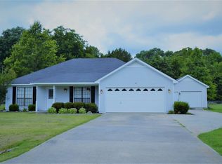 43 Clayton Ave, Trinity, AL 35673