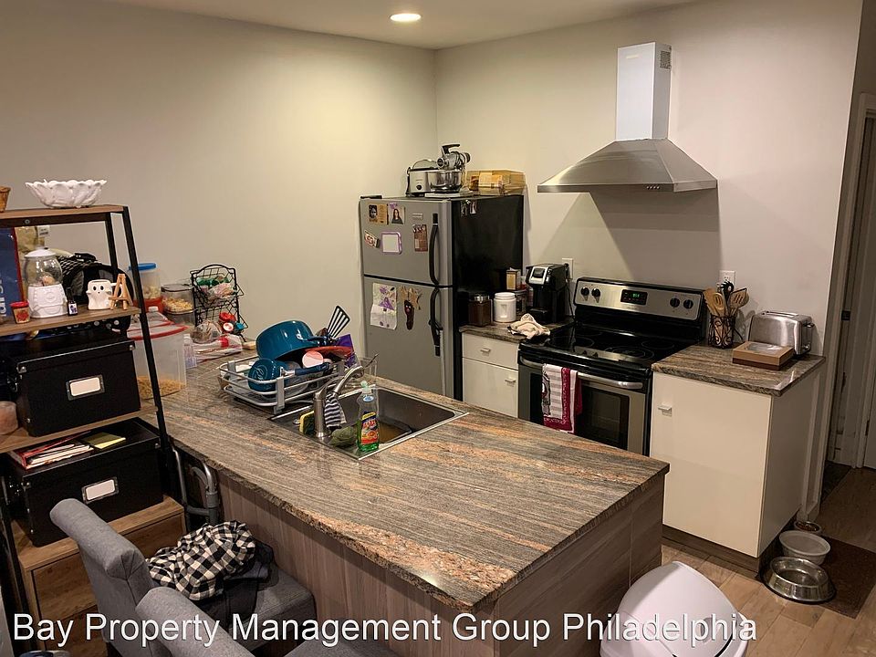 1st image of 1324 N 15th St #B