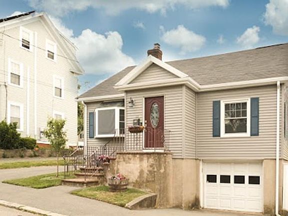 3rd image of 18 Northend Ave