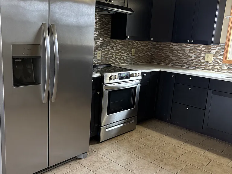504 Margate Dr — Photo 4