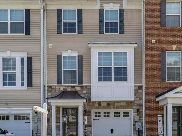 7 Thomasson Ct, Capitol Heights, MD 20743