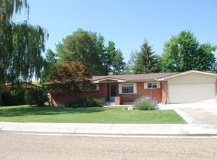 356 Holland Dr, Nampa, ID 83651