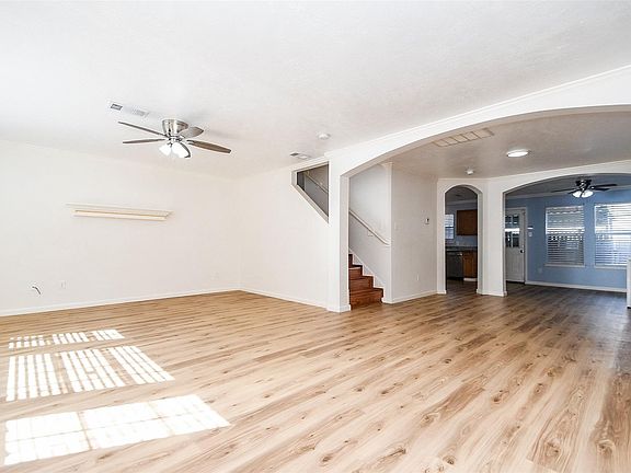 4th image of 11735 Alief Clodine Rd Unit 17