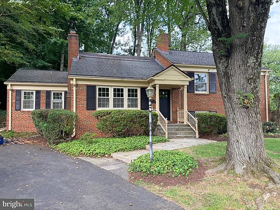 2nd image of 5502 Aldrich Ln