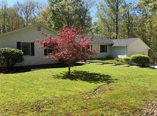 6750 Millfair Rd, Fairview, PA 16415