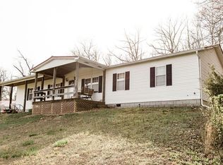 564 Trapp Goffs Corner Rd, Winchester, KY 40391