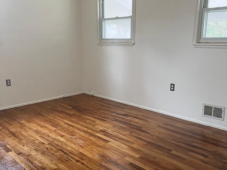 15 Brookwood Pkwy — Photo 5