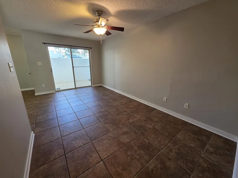 317 Hayden Rd #10 — Photo 17