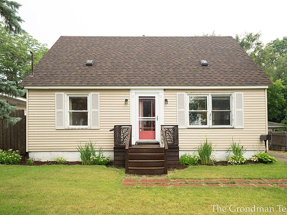 3rd image of 2707 Charlesgate Ave SW