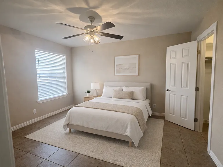 Shadow Ridge Apartments — Photo 12