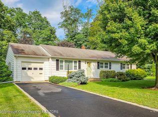 15 Parkway Pl, Red Bank, NJ 07701