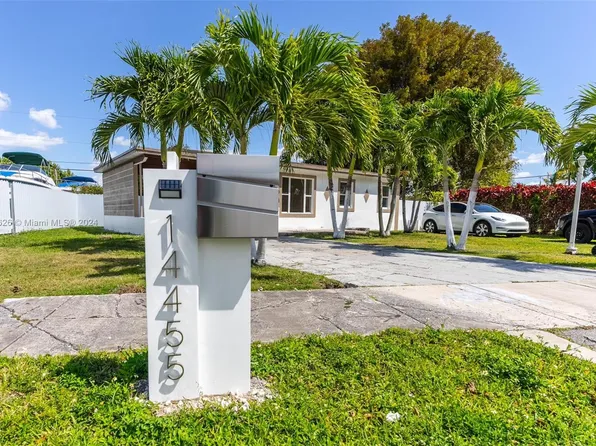14455 SW 292nd St, Homestead, FL 33033
