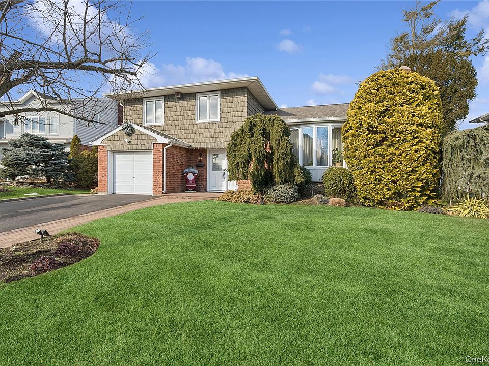 1st image of 1123 Bernard Drive