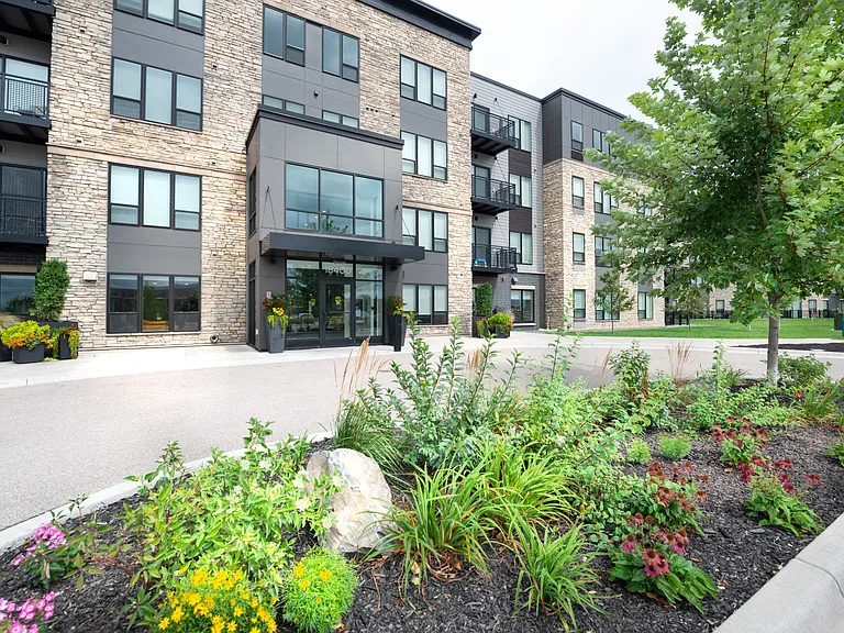 Northlake Lofts — Photo 75